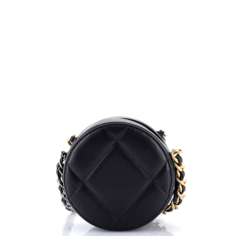 19 Round Clutch With Chain Quilted