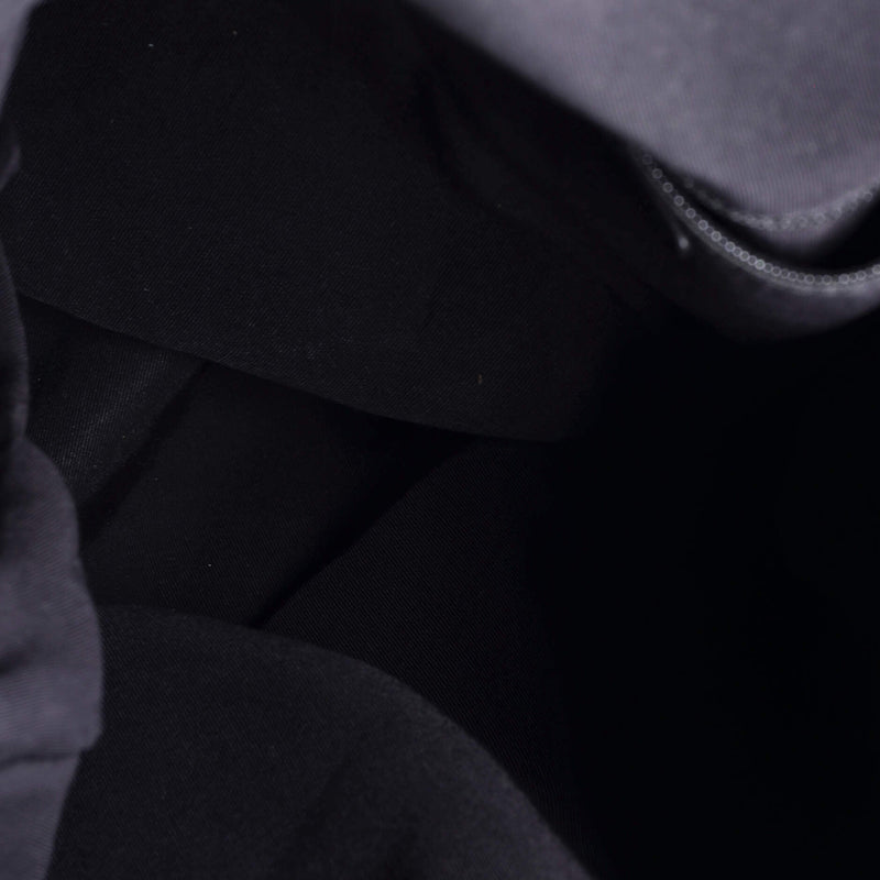 Unlimited Messenger Bag Embossed Leather