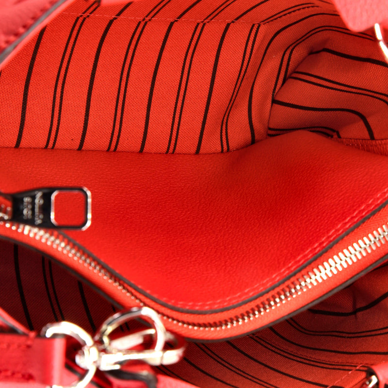 Montaigne Handbag Empreinte Leather Bb