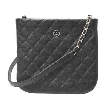 Square Wallet On Chain Quilted Caviar