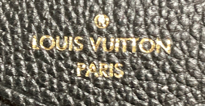 Easy Pouch On Strap Empreinte Leather