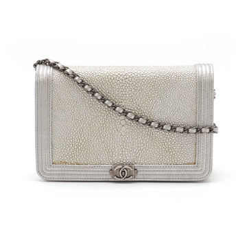 Boy Wallet On Chain Stingray