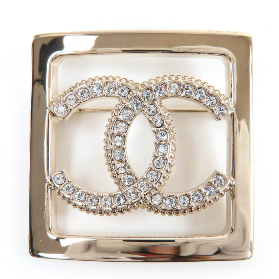 Chanel Cc Logo Brooch Metal