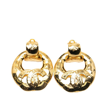 Cc Logo Clip-On Earrings Metal Gold-Tone