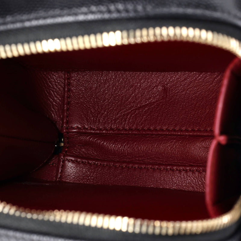 Filigree Vertical Vanity Case Quilted