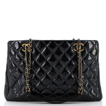 Cc Eyelet Tote Quilted Patent Medium