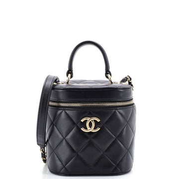 Trendy Cc Top Handle Vanity Case Quilted