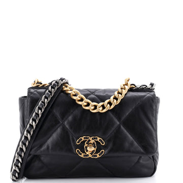 19 Flap Bag Quilted Leather Medium