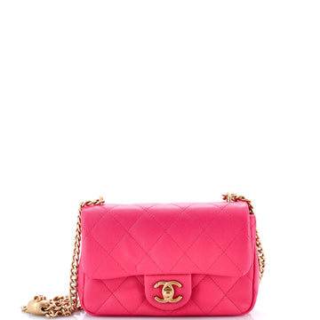 Sweet Heart Chain Flap Bag Quilted