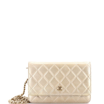 Wallet On Chain Quilted Caviar