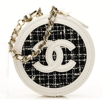 Tweed Quilted Round Filigree Pouch With