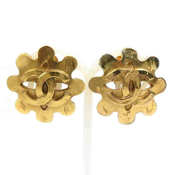 Chanel Cc Logo Clip-On Earrings Gold-
