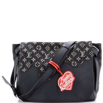 Louis Vuitton Nigo Besace Tokyo