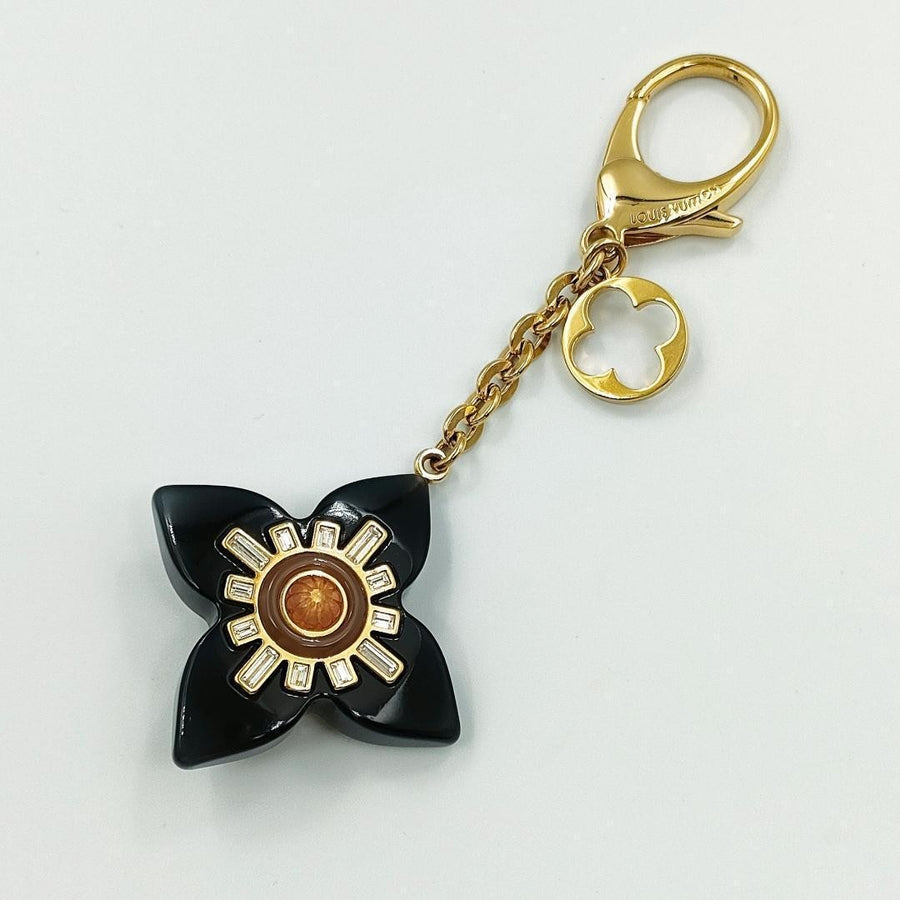 Louis Vuitton Resin Gold Tone Fleur