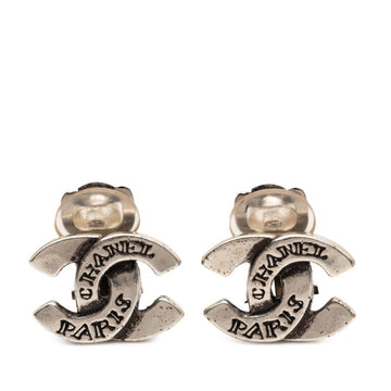 Chanel Cc Logo Clip-On Earrings Silver-