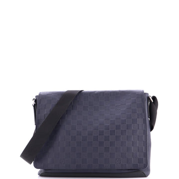 Louis Vuitton District Nm Messenger Bag
