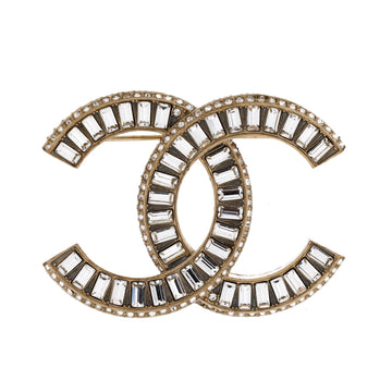 Chanel Cc Brooch Metal With Crystals