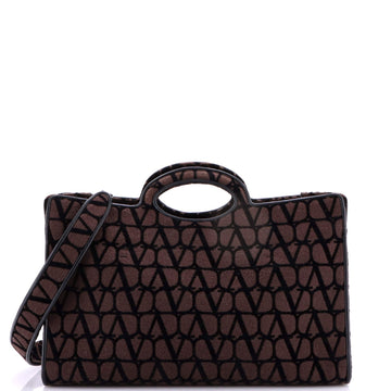 Valentino Garavani Le Troisieme Tote