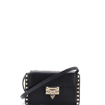 Valentino Garavani Rockstud Flip Lock