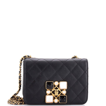 Chanel Resin And Pearl Cc Full Flap Bag