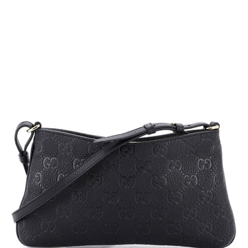 Emblem Chain Shoulder Bag Guccissima