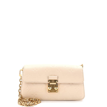 Louis Vuitton Pochette Metis Wallet On