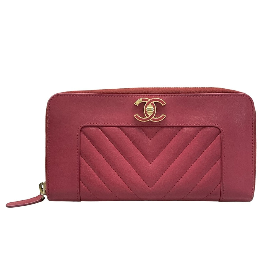 Chanel Mademoiselle/V-Stitch (Chevron)