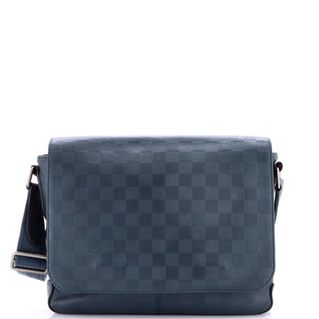 Louis Vuitton District Messenger Bag