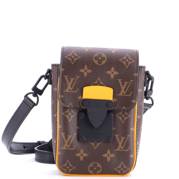 Louis Vuitton S Lock Vertical Wearable
