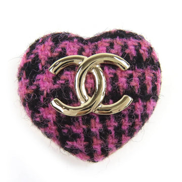 Chanel Cc Logo Heart Brooch Metal
