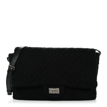 Chanel Easy Tweed Jumbo Reissue