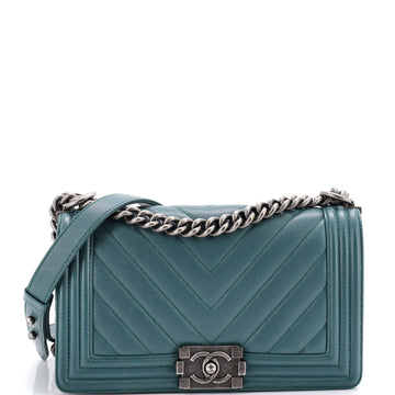 Chanel Boy Flap Bag Chevron Caviar Old