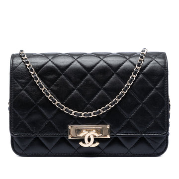 Chanel Golden Class Wallet On Chain