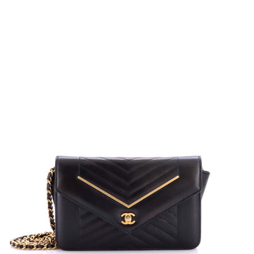 Chanel Reversed Wallet On Chain Chevron