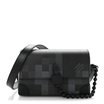 Louis Vuitton Damoflage Steamer Wearable