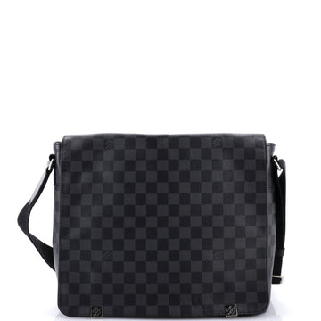 Louis Vuitton District Nm Messenger Bag
