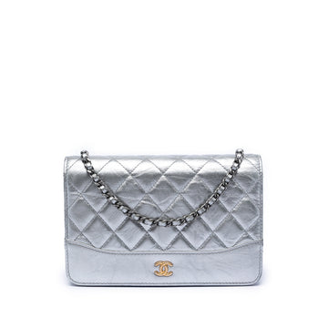 Chanel Gabrielle Wallet On Chain Quilted