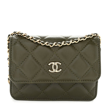 Chanel Lambskin Quilted Clutch With