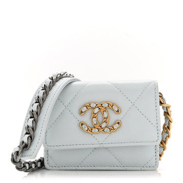Lambskin Quilted Chanel 19 Flap Card