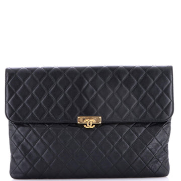 Chanel Golden Class O Case Clutch