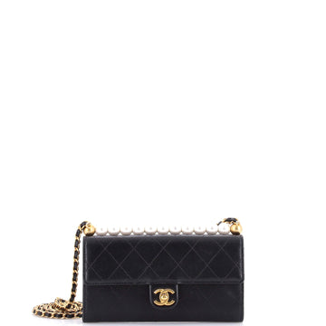 Chanel Chic Pearls Clutch With Chain