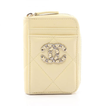 Chanel 19 Dix-Neuf Matelasse Coin
