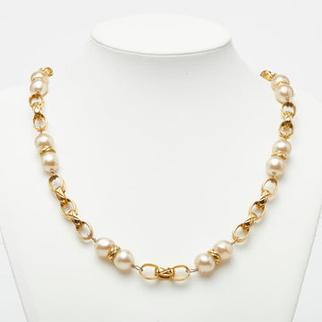 Chanel Pendant Necklace Metal With Pearl