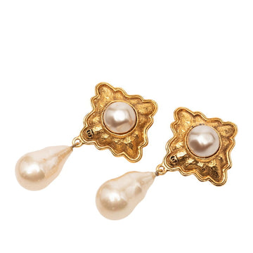 Chanel Cc Logo Clip-On Earrings Metal