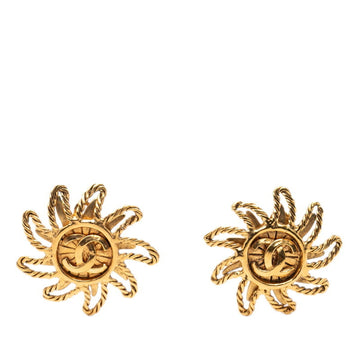 Chanel Cc Logo Clip-On Earrings Metal