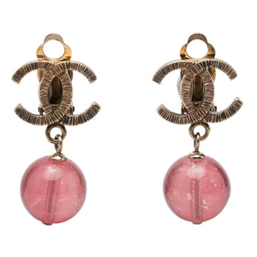 Chanel Cc Logo Clip-On Earrings Gold-