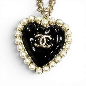 Chanel Cc Logo Heart Pendant Necklace