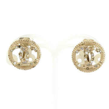 Chanel Cc Logo Clip-On Earrings Gold-