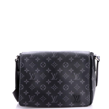 Louis Vuitton District Messenger Bag