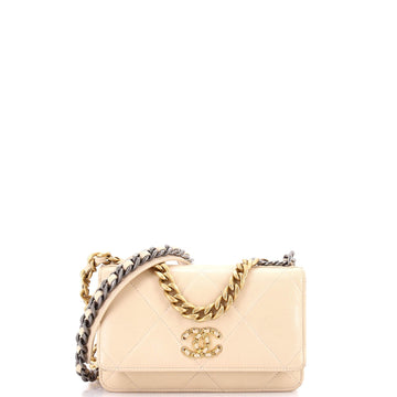 Chanel 19 Wallet On Chain Quilted